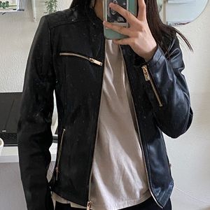 guess leather bomber jacket